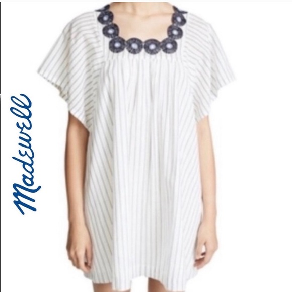 Madewell Dresses & Skirts - Madewell White and Blue Embroidered Tunic Dress.